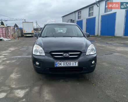 Серый Киа Каренс, объемом двигателя 1.99 л и пробегом 218 тыс. км за 6100 $, фото 7 на Automoto.ua