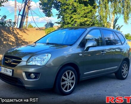 Серый Киа Каренс, объемом двигателя 2 л и пробегом 267 тыс. км за 7000 $, фото 4 на Automoto.ua