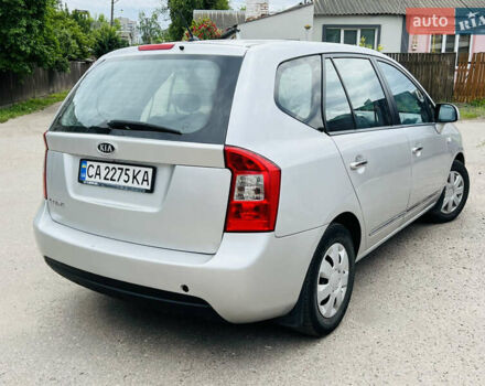 Сірий Кіа Каренс, об'ємом двигуна 1.9 л та пробігом 210 тис. км за 5500 $, фото 6 на Automoto.ua