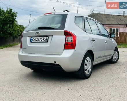 Сірий Кіа Каренс, об'ємом двигуна 1.9 л та пробігом 210 тис. км за 5500 $, фото 5 на Automoto.ua
