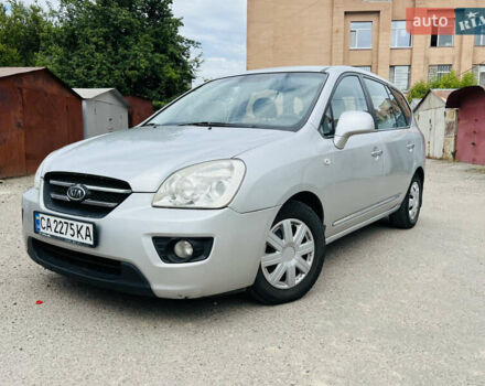 Сірий Кіа Каренс, об'ємом двигуна 1.9 л та пробігом 210 тис. км за 5500 $, фото 3 на Automoto.ua