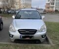 Серый Киа Каренс, объемом двигателя 2 л и пробегом 250 тыс. км за 5800 $, фото 10 на Automoto.ua