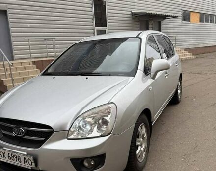 Серый Киа Каренс, объемом двигателя 2 л и пробегом 131 тыс. км за 8200 $, фото 8 на Automoto.ua