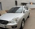 Серый Киа Каренс, объемом двигателя 2 л и пробегом 131 тыс. км за 8200 $, фото 8 на Automoto.ua