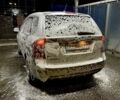 Серый Киа Каренс, объемом двигателя 2 л и пробегом 250 тыс. км за 5800 $, фото 2 на Automoto.ua
