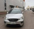 Серый Киа Каренс, объемом двигателя 2 л и пробегом 131 тыс. км за 8200 $, фото 9 на Automoto.ua