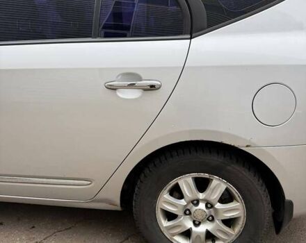 Серый Киа Каренс, объемом двигателя 2 л и пробегом 131 тыс. км за 8200 $, фото 30 на Automoto.ua