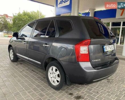 Серый Киа Каренс, объемом двигателя 2 л и пробегом 285 тыс. км за 6500 $, фото 6 на Automoto.ua