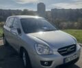 Сірий Кіа Каренс, об'ємом двигуна 2 л та пробігом 273 тис. км за 6300 $, фото 1 на Automoto.ua