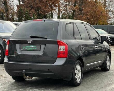 Серый Киа Каренс, объемом двигателя 2 л и пробегом 203 тыс. км за 5999 $, фото 8 на Automoto.ua