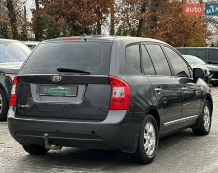 Серый Киа Каренс, объемом двигателя 2 л и пробегом 203 тыс. км за 5999 $, фото 8 на Automoto.ua