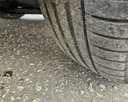 Серый Киа Каренс, объемом двигателя 2 л и пробегом 350 тыс. км за 2800 $, фото 22 на Automoto.ua