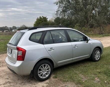 Сірий Кіа Каренс, об'ємом двигуна 1.59 л та пробігом 137 тис. км за 7100 $, фото 1 на Automoto.ua