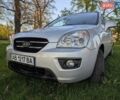 Серый Киа Каренс, объемом двигателя 2 л и пробегом 260 тыс. км за 5650 $, фото 1 на Automoto.ua