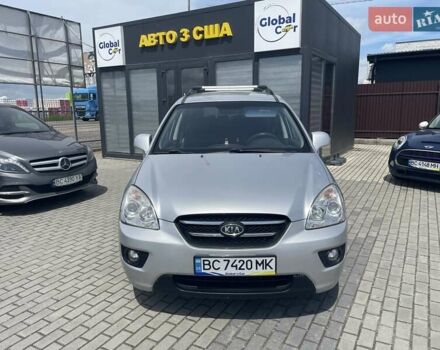 Серый Киа Каренс, объемом двигателя 2 л и пробегом 207 тыс. км за 5999 $, фото 1 на Automoto.ua
