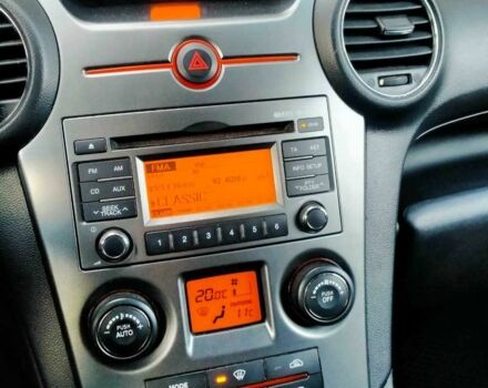 Сірий Кіа Каренс, об'ємом двигуна 2 л та пробігом 229 тис. км за 7300 $, фото 6 на Automoto.ua