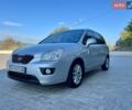 Серый Киа Каренс, объемом двигателя 2 л и пробегом 169 тыс. км за 7690 $, фото 1 на Automoto.ua