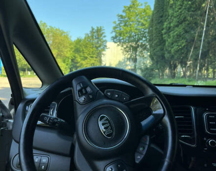 Сірий Кіа Каренс, об'ємом двигуна 1.7 л та пробігом 225 тис. км за 10800 $, фото 40 на Automoto.ua