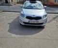 Киа Каренс 2013 у Чернигове на Automoto.ua Серый Киа Каренс, об'ємом двигуна 2 л та пробігом 219 тис. км за 12500 $, фото 2 на Automoto.ua