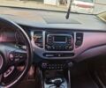 Киа Каренс 2013 у Чернигове на Automoto.ua Серый Киа Каренс, об'ємом двигуна 2 л та пробігом 219 тис. км за 12500 $, фото 7 на Automoto.ua