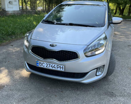 Сірий Кіа Каренс, об'ємом двигуна 1.7 л та пробігом 225 тис. км за 10800 $, фото 2 на Automoto.ua
