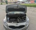 Сірий Кіа Каренс, об'ємом двигуна 1.69 л та пробігом 192 тис. км за 11599 $, фото 40 на Automoto.ua