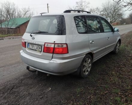 Серый Киа Каренс, объемом двигателя 2 л и пробегом 220 тыс. км за 1850 $, фото 8 на Automoto.ua