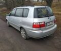 Серый Киа Каренс, объемом двигателя 2 л и пробегом 220 тыс. км за 1850 $, фото 7 на Automoto.ua