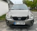 Серый Киа Каренс, объемом двигателя 2 л и пробегом 160 тыс. км за 7500 $, фото 5 на Automoto.ua