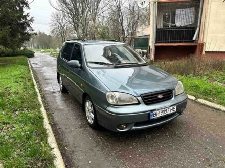 Серый Киа Каренс, объемом двигателя 1.8 л и пробегом 248 тыс. км за 1800 $, фото 1 на Automoto.ua