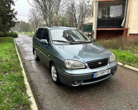 Сірий Кіа Каренс, об'ємом двигуна 1.8 л та пробігом 248 тис. км за 1800 $, фото 1 на Automoto.ua