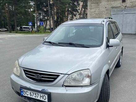 Кіа Каренс 2003 у Новояворівськ на Automoto.ua Сірий Кіа Каренс, об'ємом двигуна 1.8 л та пробігом 331 тис. км за 3500 $, фото 1 на Automoto.ua