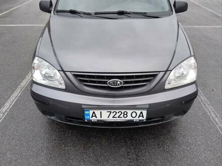 Серый Киа Каренс, объемом двигателя 1.59 л и пробегом 218 тыс. км за 4800 $, фото 1 на Automoto.ua