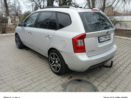 Кіа Каренс 2006 у Овидиополе на Automoto.ua Сірий Кіа Каренс, об'ємом двигуна 2 л та пробігом 274 тис. км за 5300 $, фото 1 на Automoto.ua