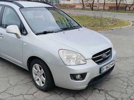 Киа Каренс 2007 в Киеве на Automoto.ua Серый Киа Каренс, объемом двигателя 2 л и пробегом 194 тыс. км за 6200 $, фото 1 на Automoto.ua