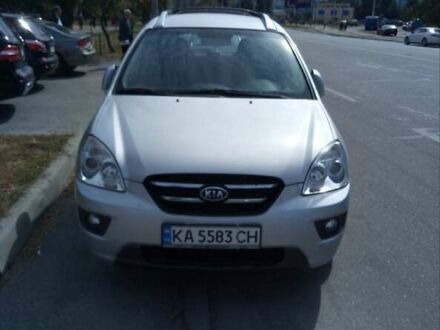 Серый Киа Каренс, объемом двигателя 2 л и пробегом 160 тыс. км за 8150 $, фото 1 на Automoto.ua