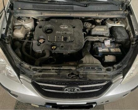 Серый Киа Каренс, объемом двигателя 2 л и пробегом 305 тыс. км за 2800 $, фото 1 на Automoto.ua
