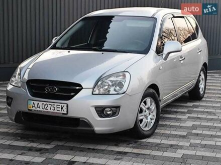 Серый Киа Каренс, объемом двигателя 2 л и пробегом 163 тыс. км за 5400 $, фото 1 на Automoto.ua