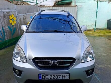 Киа Каренс 2007 в Николаеве на Automoto.ua Серый Киа Каренс, объемом двигателя 2 л и пробегом 225 тыс. км за 6500 $, фото 1 на Automoto.ua