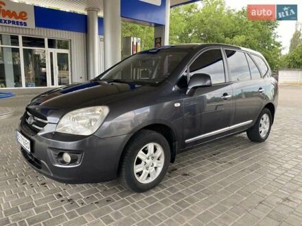 Сірий Кіа Каренс, об'ємом двигуна 2 л та пробігом 285 тис. км за 6500 $, фото 1 на Automoto.ua