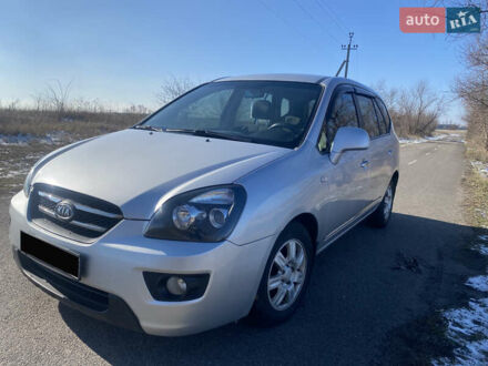 Киа Каренс 2008 в Липовце на Automoto.ua Серый Киа Каренс, объемом двигателя 2 л и пробегом 260 тыс. км за 4200 $, фото 1 на Automoto.ua