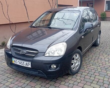 Серый Киа Каренс, объемом двигателя 2 л и пробегом 126 тыс. км за 5850 $, фото 1 на Automoto.ua