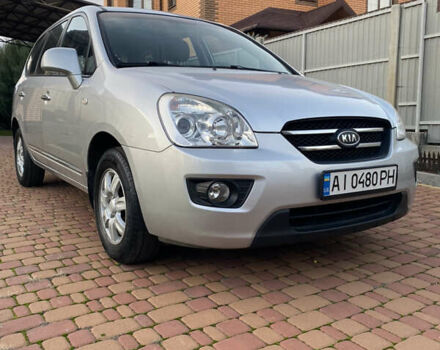 Серый Киа Каренс, объемом двигателя 2 л и пробегом 198 тыс. км за 6800 $, фото 1 на Automoto.ua