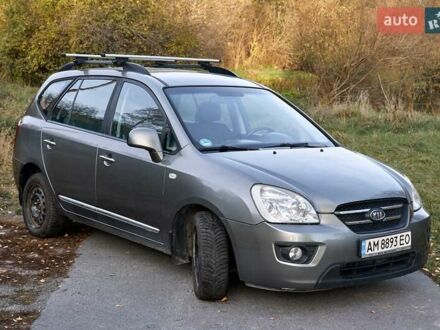 Киа Каренс 2009 в Житомире на Automoto.ua Серый Киа Каренс, объемом двигателя 1.99 л и пробегом 270 тыс. км за 5500 $, фото 1 на Automoto.ua