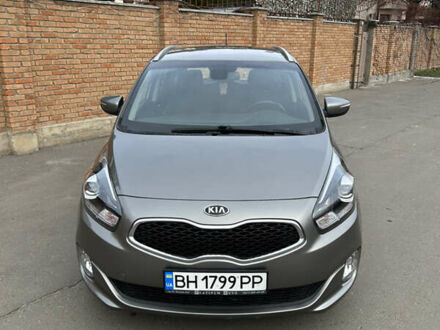 Киа Каренс 2015 в Одессе на Automoto.ua Серый Киа Каренс, объемом двигателя 2 л и пробегом 119 тыс. км за 12500 $, фото 1 на Automoto.ua