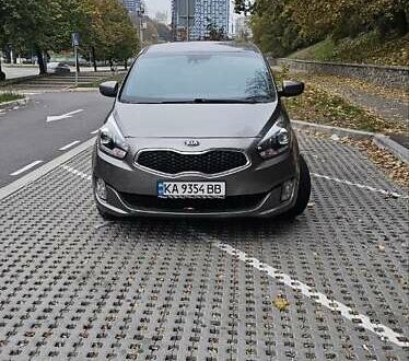 Киа Каренс 2016 в Киеве на Automoto.ua Серый Киа Каренс, объемом двигателя 2 л и пробегом 234 тыс. км за 13850 $, фото 1 на Automoto.ua