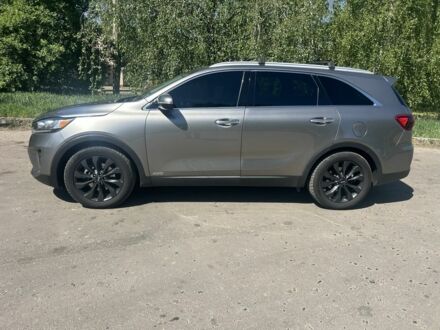 Кіа Каренс 2018 у Черкасах на Automoto.ua Сірий Кіа Каренс, об'ємом двигуна 2.4 л та пробігом 90 тис. км за 19600 $, фото 1 на Automoto.ua