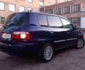 Синий Киа Каренс, объемом двигателя 2 л и пробегом 190 тыс. км за 4700 $, фото 7 на Automoto.ua