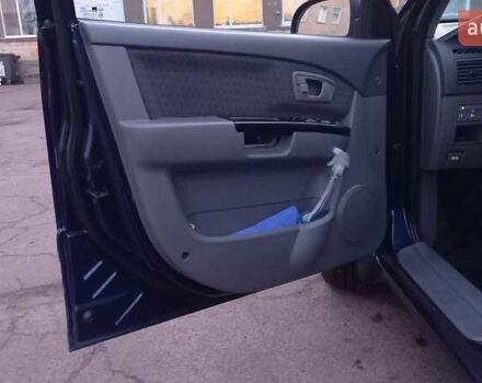 Синий Киа Каренс, объемом двигателя 2 л и пробегом 190 тыс. км за 4700 $, фото 14 на Automoto.ua