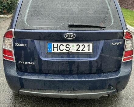Синій Кіа Каренс, об'ємом двигуна 2 л та пробігом 280 тис. км за 2600 $, фото 4 на Automoto.ua